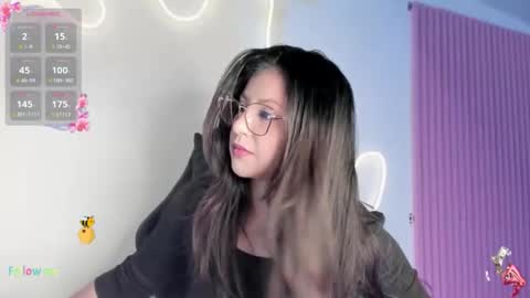 kinky yeyns online show from March 9, 12:25 am