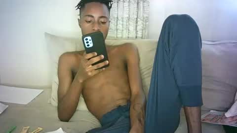 kinkybby_ online show from January 3, 12:52 pm