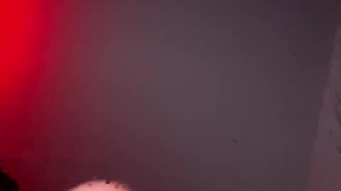 Snapshot of kinkycouple7818 chatting on October 7, 8:50 pm kinkycouple7818 online show from October 7, 8:50 pm