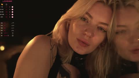 Snapshot of kinkylina_ chatting on December 30, 1:47 pm kinkylina_ online show from December 30, 1:47 pm