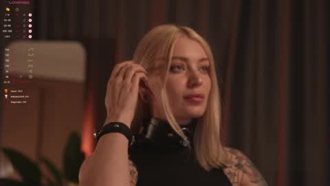 Snapshot of kinkylina_ chatting on February 1, 7:23 pm kinkylina_ online show from February 1, 7:23 pm