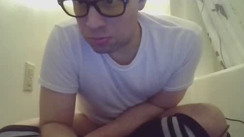 Snapshot of kinkystrides chatting on November 27, 3:58 pm kinkystrides online show from November 27, 3:58 pm