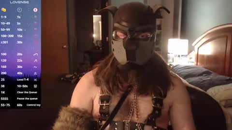 Snapshot of kinkywolf87 chatting on January 10, 1:32 am kinkywolf87 online show from January 10, 1:32 am