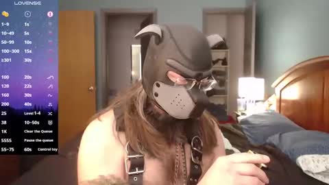 Snapshot of kinkywolf87 chatting on February 4, 8:06 pm kinkywolf87 online show from February 4, 8:06 pm