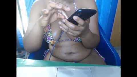 kinkyxxjuice online show from September 21, 7:54 am