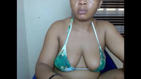 kinkyxxjuice online show from September 29, 10:09 am