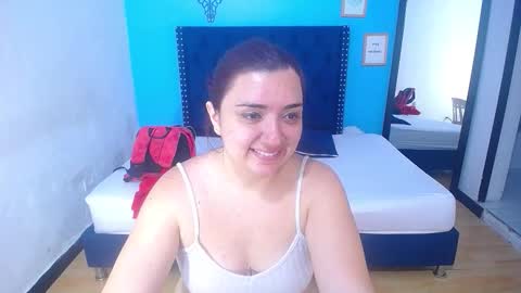 Snapshot of kinkyy_redhead chatting on October 13, 2:06 pm kinkyy_redhead online show from October 13, 2:06 pm
