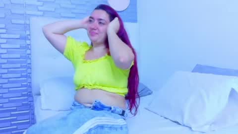 kinkyy_redhead online show from April 20, 1:47 pm