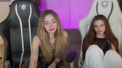 Sweet girls online show from December 15, 8:46 pm