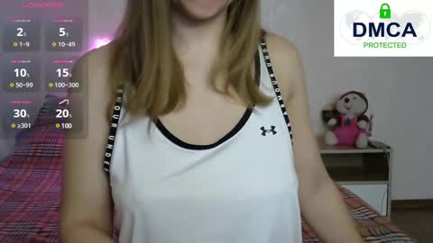 Snapshot of kira_blonde_angel chatting on March 6, 5:57 am Kira online show from March 6, 5:57 am