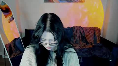 kira online show from February 13, 1:12 am