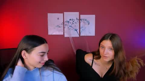 Snapshot of kira_light__ chatting on October 29, 12:18 pm kira_light__ online show from October 29, 12:18 pm