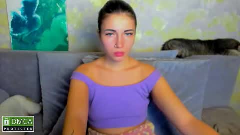 Snapshot of kiraa_sunny chatting on November 15, 7:32 pm kiraa sunny online show from November 15, 7:32 pm