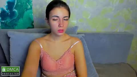 Snapshot of kiraa_sunny chatting on November 16, 6:57 pm kiraa sunny online show from November 16, 6:57 pm