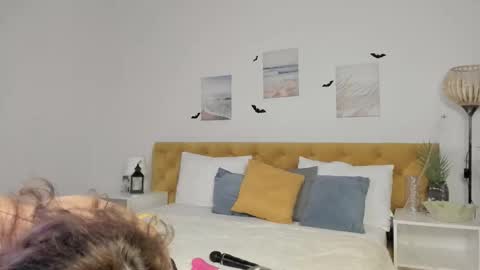 Snapshot of kiraadamss chatting on October 29, 1:08 am kiraadamss online show from October 29, 1:08 am