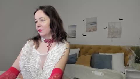 Snapshot of kiraadamss chatting on October 30, 1:07 am kiraadamss online show from October 30, 1:07 am