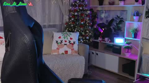 Snapshot of kiralilime chatting on December 24, 8:38 pm Kira online show from December 24, 8:38 pm