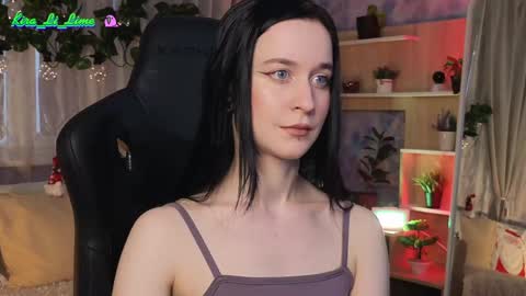 Snapshot of kiralilime chatting on January 18, 11:43 am Kira online show from January 18, 11:43 am