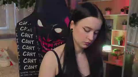 Snapshot of kiralilime chatting on March 6, 12:41 pm Kira online show from March 6, 12:41 pm