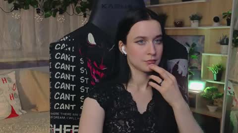 Snapshot of kiralilime chatting on March 9, 9:36 pm Kira online show from March 9, 9:36 pm