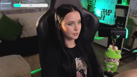 Snapshot of kiralilime chatting on October 5, 11:30 am Kira online show from October 5, 11:30 am