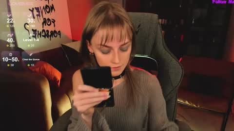 Snapshot of kiramontoyaa chatting on October 23, 8:40 pm Kira online show from October 23, 8:40 pm