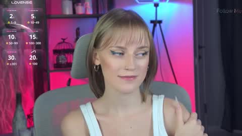 Snapshot of kiramontoyaa chatting on January 5, 5:49 pm Kira online show from January 5, 5:49 pm