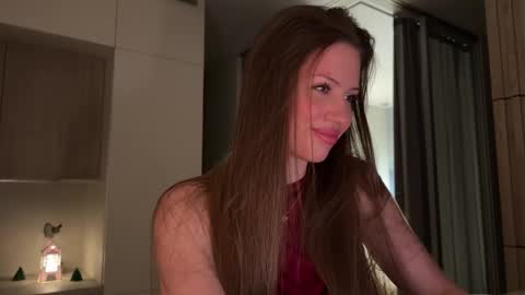 Kira online show from December 21, 4:58 pm