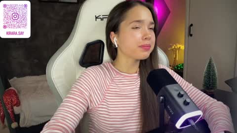 Snapshot of kirarasay chatting on December 27, 2:33 pm Kira online show from December 27, 2:33 pm