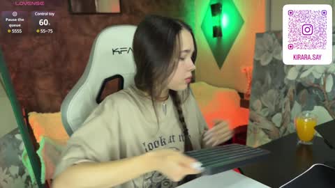 Snapshot of kirarasay chatting on January 30, 9:04 am Kira online show from January 30, 9:04 am