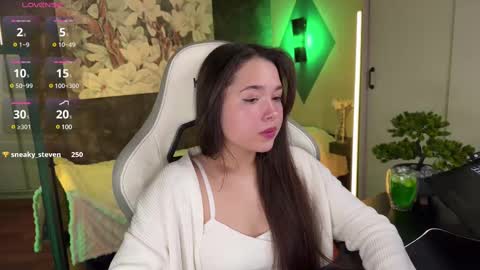 Snapshot of kirarasay chatting on February 20, 6:50 am Kira online show from February 20, 6:50 am