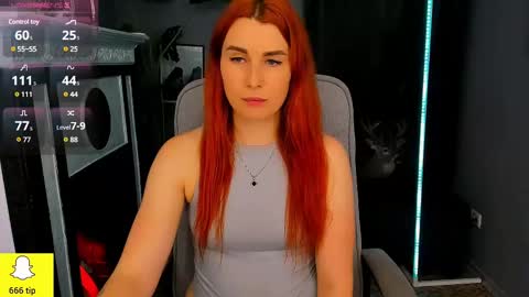 Snapshot of kiraxmoon chatting on March 10, 10:15 am kiraxmoon online show from March 10, 10:15 am