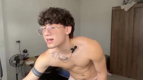 Snapshot of kisan_smith chatting on February 1, 3:50 pm Kisan online show from February 1, 3:50 pm