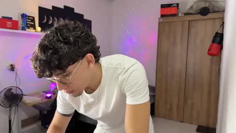 Snapshot of kisan_smith chatting on November 24, 2:00 am Kisan online show from November 24, 2:00 am