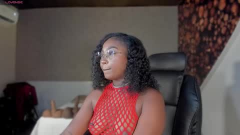 Snapshot of kishalove_ chatting on September 10, 10:04 am kishalove_ online show from September 10, 10:04 am