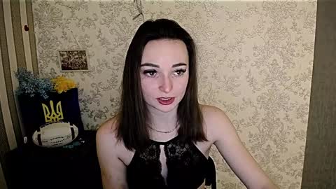 Snapshot of kiss_shy chatting on January 13, 6:06 am Valeria online show from January 13, 6:06 am