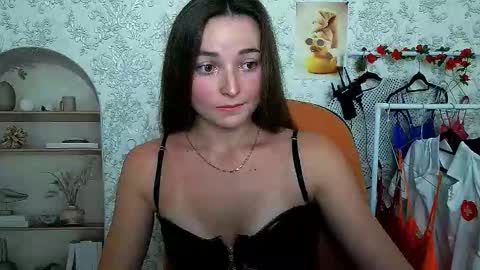 Snapshot of kiss_shy chatting on October 10, 3:22 pm Valeria online show from October 10, 3:22 pm