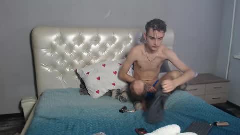 Angela and Dan online show from October 27, 7:34 am