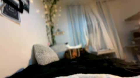 Kissah Kreampuff online show from January 22, 8:29 am