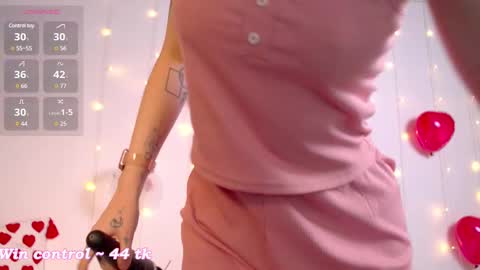 Kate  online show from February 18, 5:21 pm