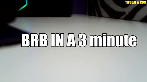 kisssssssssssss online show from February 6, 3:41 pm