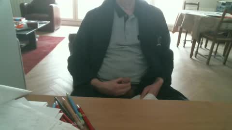 Snapshot of kisslog1 chatting on January 19, 9:22 am kisslog1 online show from January 19, 9:22 am