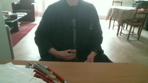 Snapshot of kisslog1 chatting on January 25, 8:42 am kisslog1 online show from January 25, 8:42 am