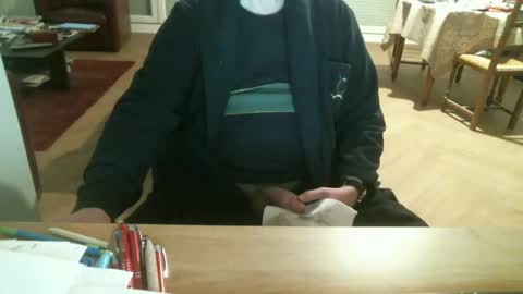 Snapshot of kisslog1 chatting on February 1, 5:58 pm kisslog1 online show from February 1, 5:58 pm