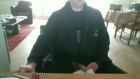 Snapshot of kisslog1 chatting on February 2, 11:19 am kisslog1 online show from February 2, 11:19 am