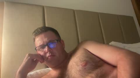 Snapshot of kissmeimirish69 chatting on October 30, 2:13 am kissmeimirish69 online show from October 30, 2:13 am