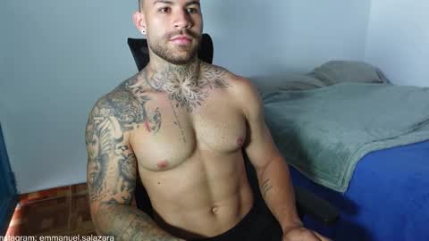 Snapshot of kite__ chatting on December 23, 12:41 pm kite__ online show from December 23, 12:41 pm
