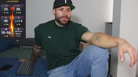 kite__ online show from October 20, 5:35 pm