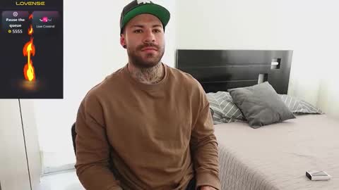 kite__ online show from February 9, 2:43 pm