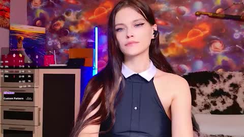 kitigrey online show from February 5, 10:20 am